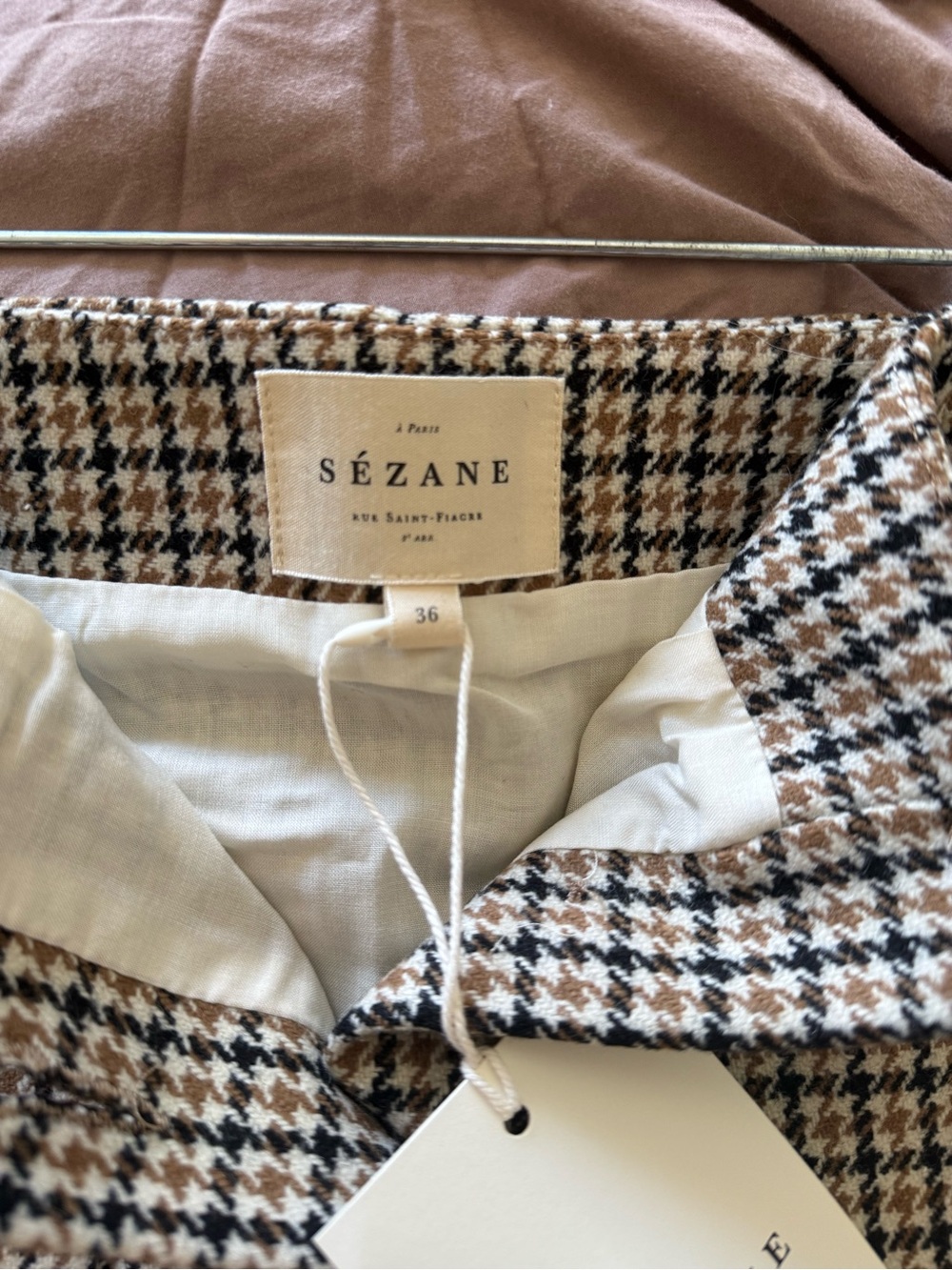 Sezane Nehir Mini Skirt in Navy Ochre Houndstooth - Picture 2 of 12